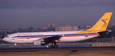 u41/airpaul/medium/32658095.PKKDKAirParadiseInternationalA300600.jpg