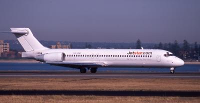 u41/airpaul/medium/33429991.VHVQCJetStarB717200.jpg