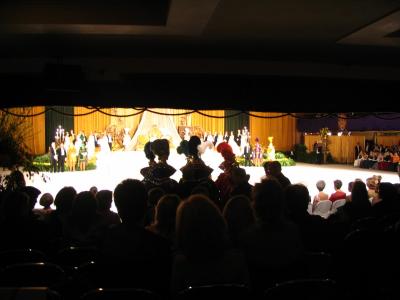 Rex - Comus and Officers arrive.JPG