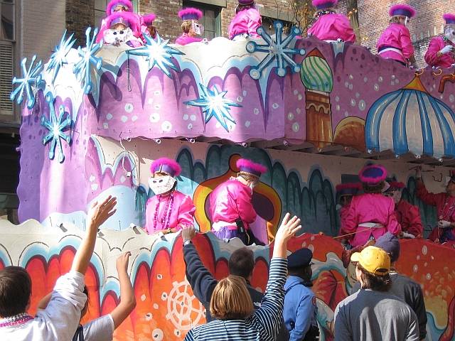 Marilyn on float.JPG