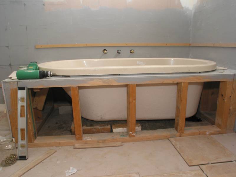 bath installed - side view