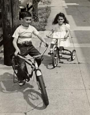 DaveyRachelbikes.jpg