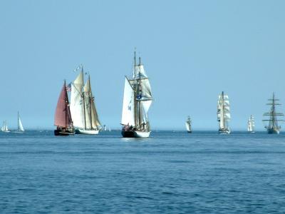 Parade of Sail 2004