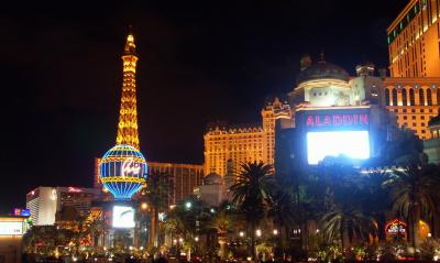 LV-026b - Paris_Night