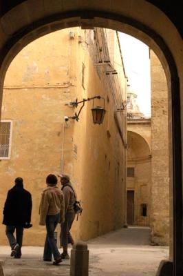 Looking through the western gate to Mdina
