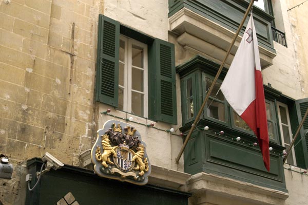 Maltese flag, Valletta