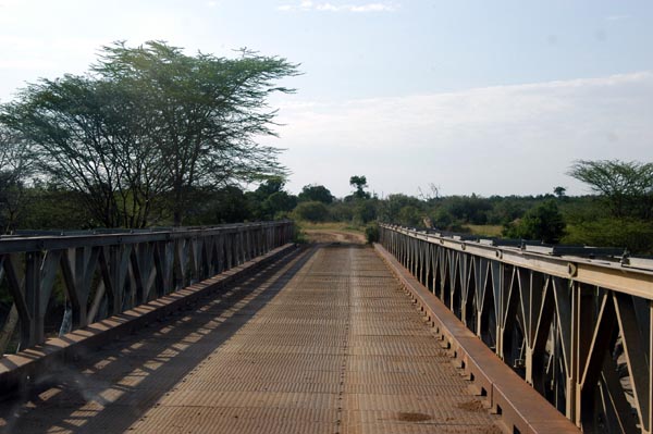 New Mara Bridge, the only river crossing in the park