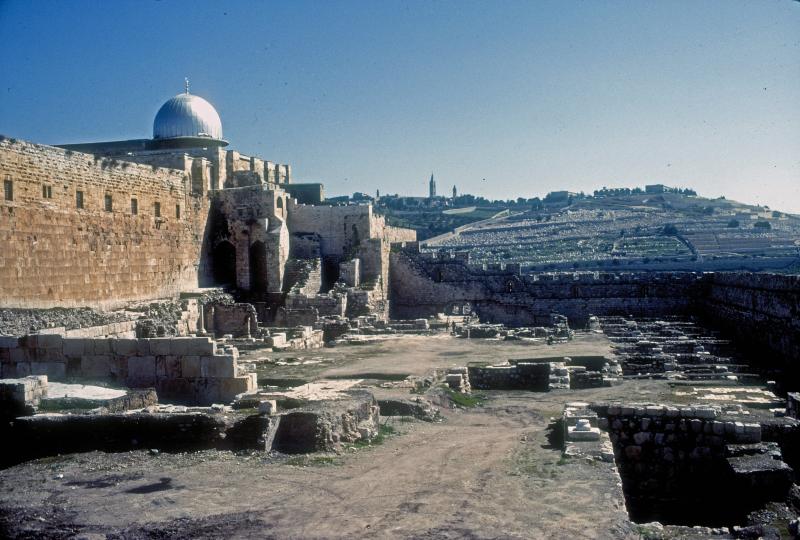 Archaeological Digs Just Below the Temple Site  Wall