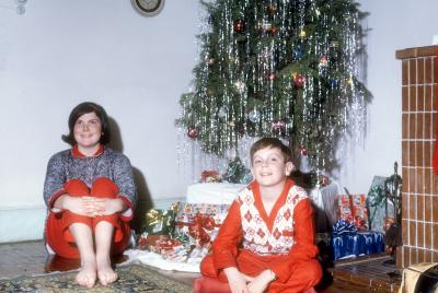 Christmas 1966 - E;izabeth and Paul