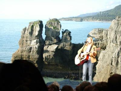 20040312rock.jpg