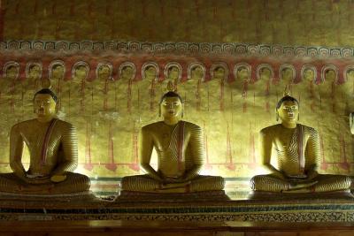 018 Dambulla cave temples