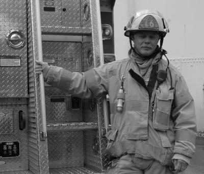 queen anne fire fighter