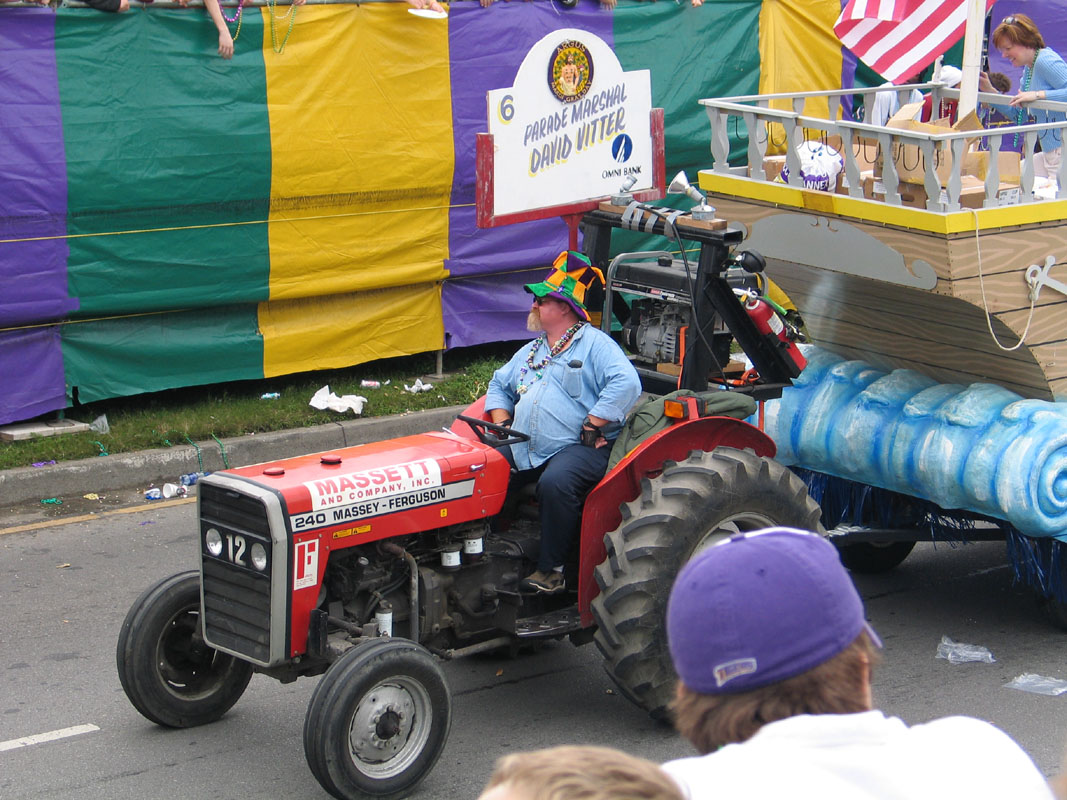 Even Tractor Drivers Have Fun.jpg
