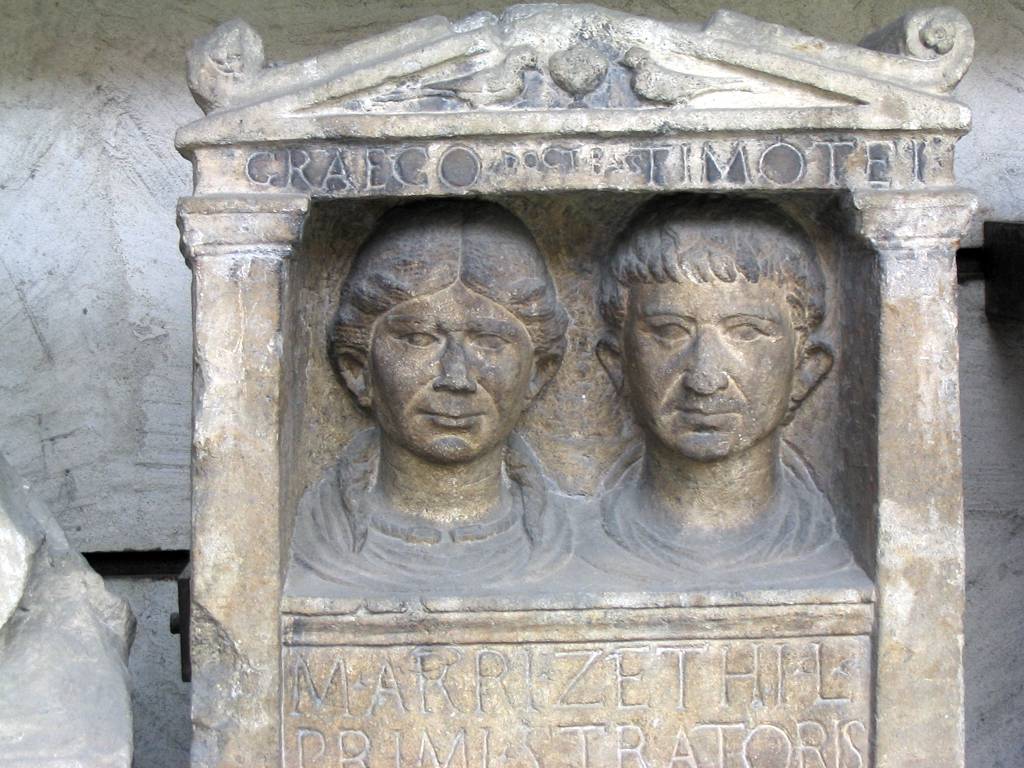 Museo Maffeiani: Roman tombstone