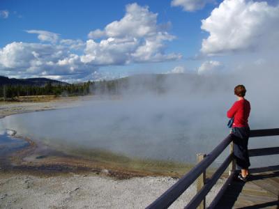 yellowstone black sands area