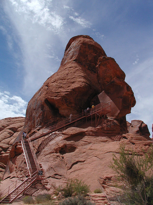 Stairway to Atlatl Rock