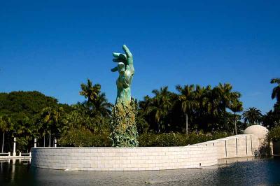 South Beach - Holocaust Memorial