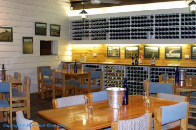 Golden Grape Estate 06
