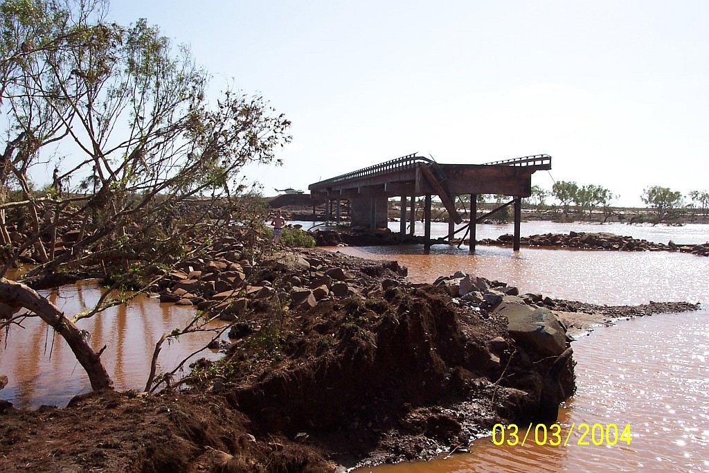 Maitland Bridge.JPG