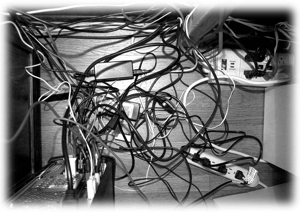 <b>TechSnake Pit</b>*<br>by enthios