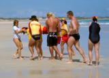 Surf rescue (*)