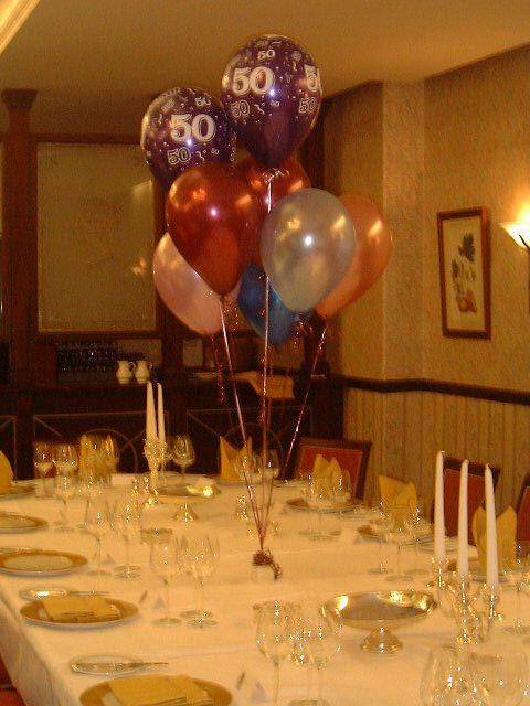 Queens Hotel, Chester  - Large set of 7 Balloons