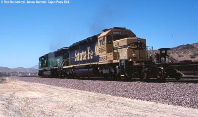 ATSF 6864 cajon.JPG