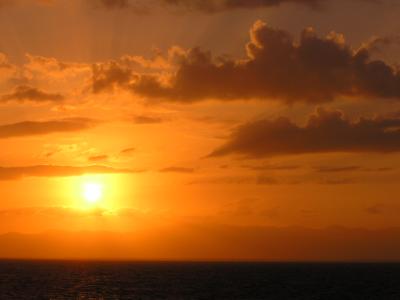 u41/explorer/medium/39606537.2005.01.23SunsetWhileLeavingAntiqueP1231042.jpg