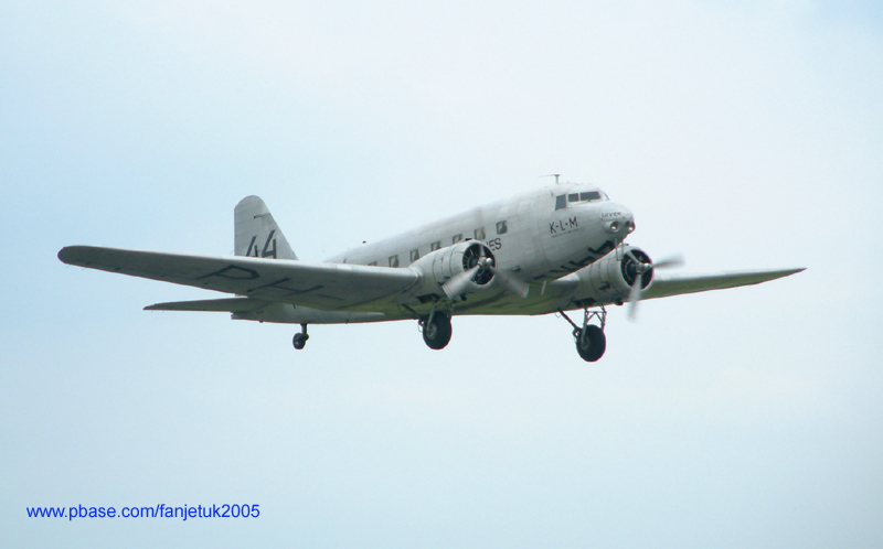 Douglas Dc-2