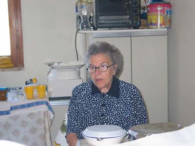 Zia Maria - in the kitchen.JPG