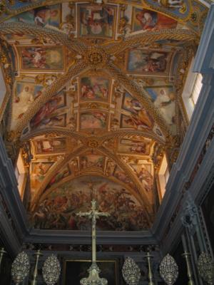 Frescos in Chiesa - Naples.JPG