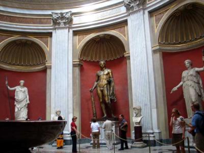 statuary at the Vatican.JPG