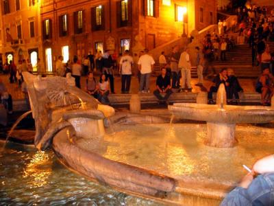 the fountain at the Spanish Steps.JPG