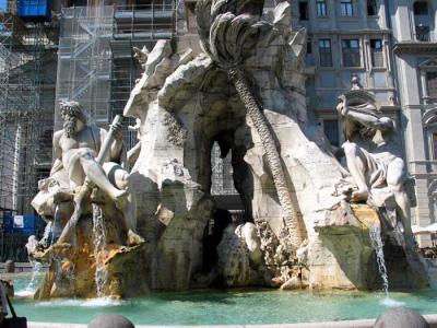 Fountain in the Piazza Navona.JPG