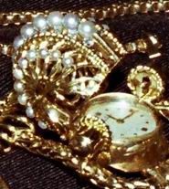 JEWELRY-4_11ACD-watch_w_pearl-cover&necklace.jpg