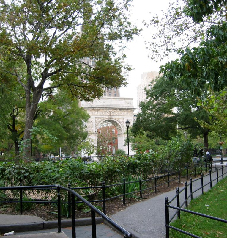 Arch from Southside of Park