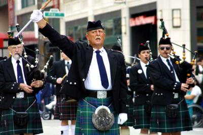 Kenmore & District Pipe Band