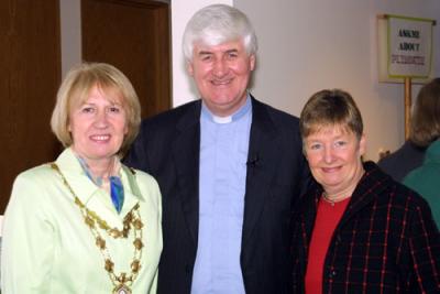 Galway Mayor Terry OFlaherty with the Rev. Ken and Valerie Newell