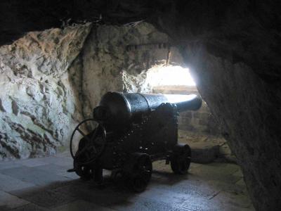 Gibraltar siege tunnel and cannon