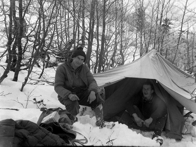 1962 Camping au Bois des Cretets  Gourette - JMO et Herv Butel