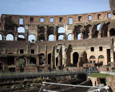 u41/jsherm/medium/26908116.Coloseum_1.jpg