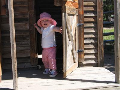ellie_colorado_aug04.jpg