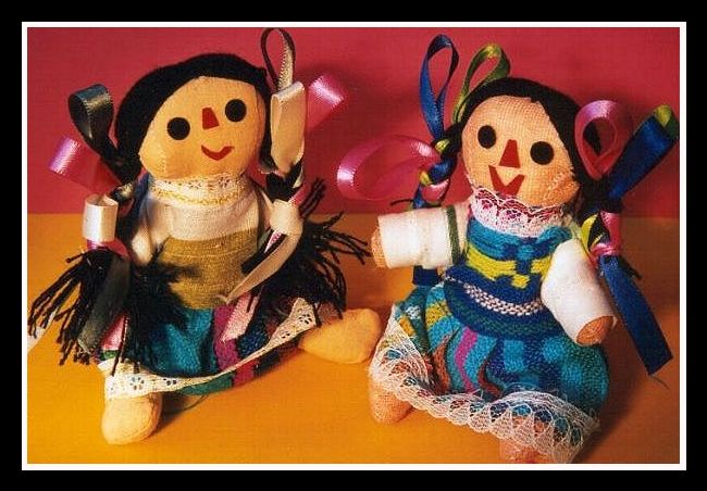 Cute Dolls in Linen