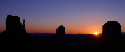Monument Valley MonValPano.jpg