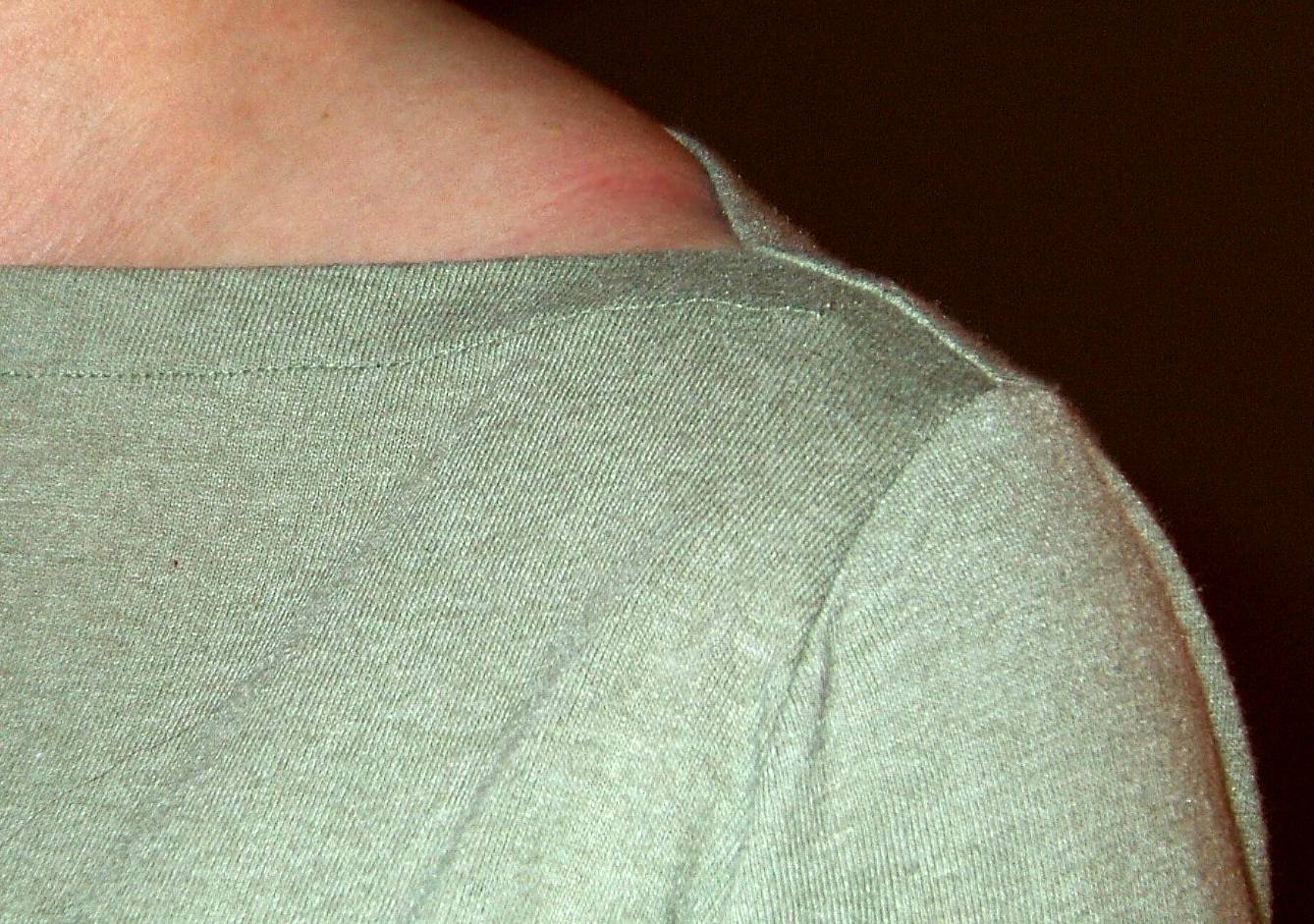 Jalie Shoulder Detail