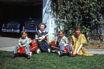 Lorraine, Steve, Greg and neighbour, Inglewood, Calif. 1952