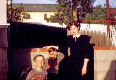 Betty, Steve, and Greg at Bob and Gladys; Inglewood, Calif., 1950