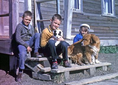 Chris, Mike and Cocoa, Lorraine and Rex at farm; Diana, Sask., 1964