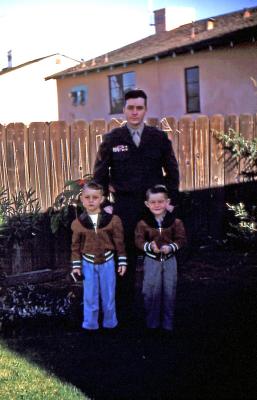 Steve, Paul, and Greg at Bob and Gladys'; Inglewood, Calif., 1952 - BACKWARDS