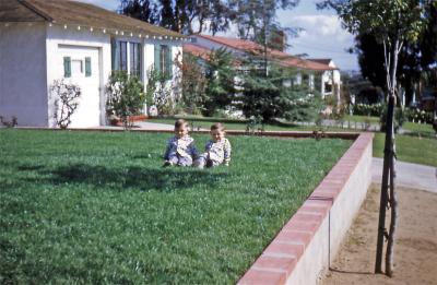 Steve and Greg at Bob and Gladys'; Inglewood, Calif., 1952